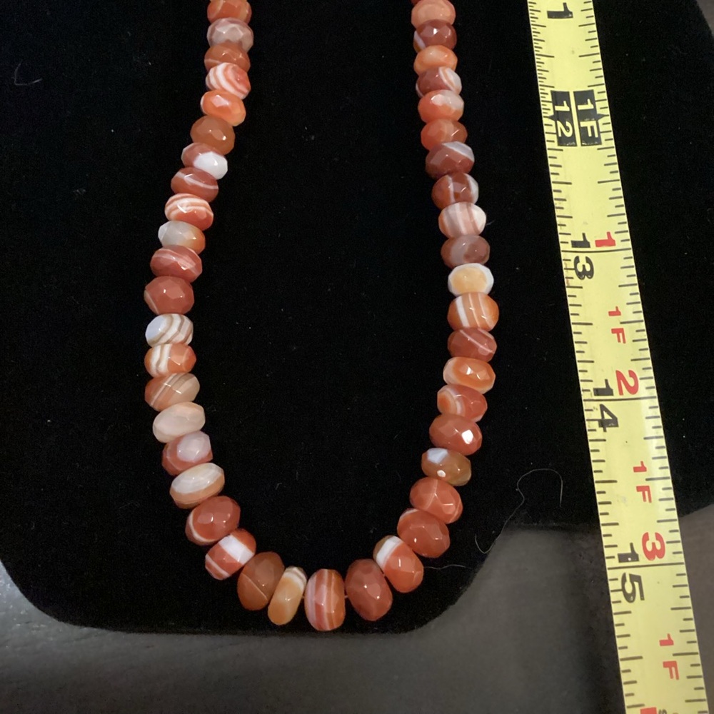 15” carved stone necklace, costume jewelry - Picture 5 of 5
